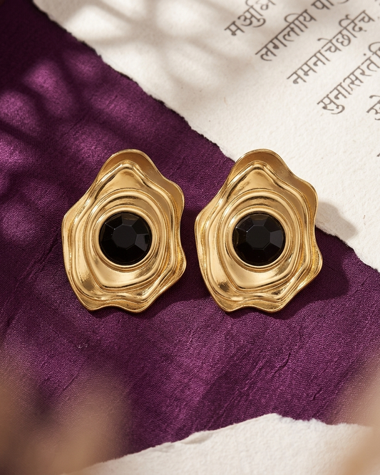 Onyx Gaze