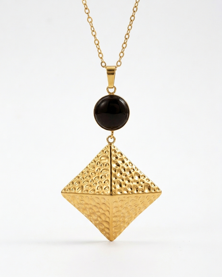 Onyx Pyramid